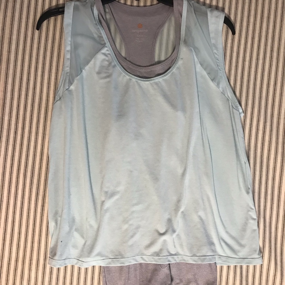 Athletic tank top